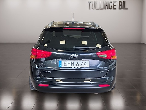 Kia Ceed 4 of 17