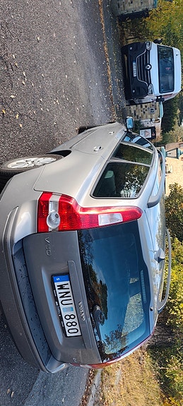 Volvo V50 2 of 4