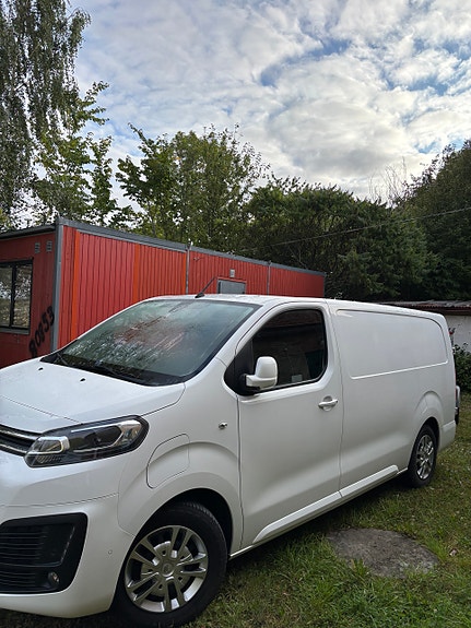 Citroen E-Jumpy 3 of 9