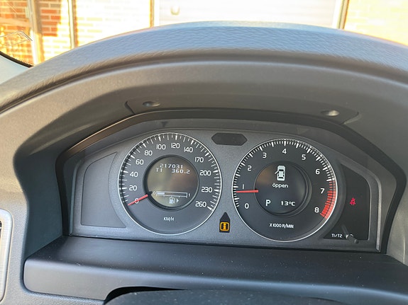 Volvo S80 3 of 5