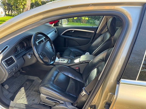 Volvo S80 5 of 5