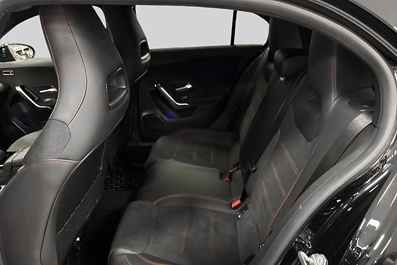 Mercedes-Benz A 250 e 9 of 16