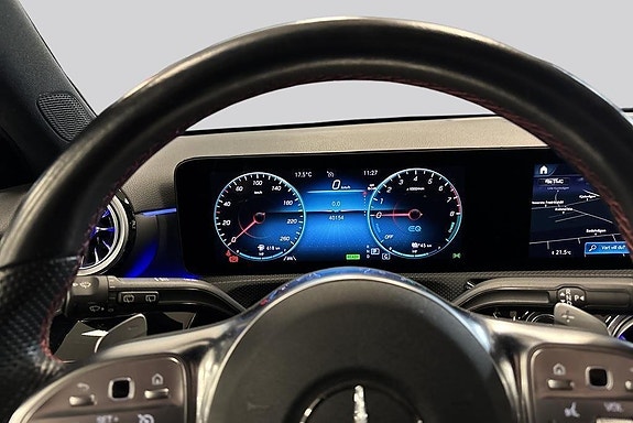 Mercedes-Benz A 250 e 10 of 16