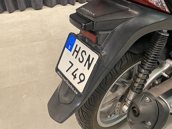 Honda SH300A 22 of 30