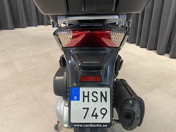 Honda SH300A 25 of 30