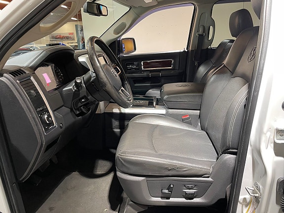 Dodge RAM 4 of 9