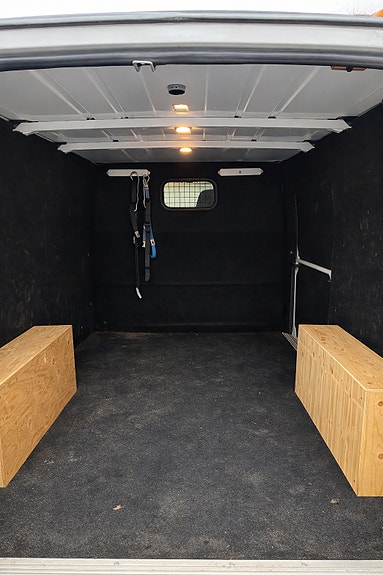 Ford Transit T260 3 of 4