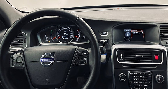 Volvo S60 11 of 12