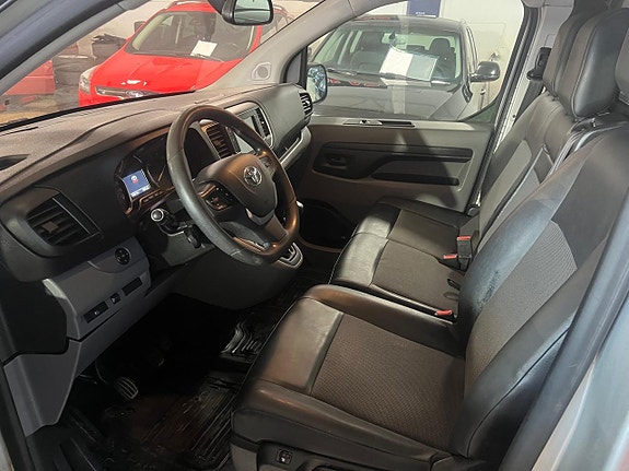 Toyota Proace 10 of 12