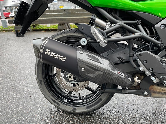 Kawasaki Versys 1000 3 of 6
