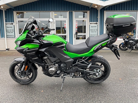 Kawasaki Versys 1000 2 of 6