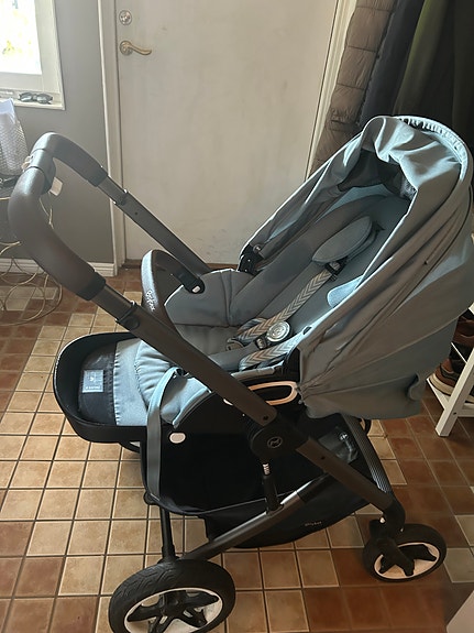 Product image 1 of 8