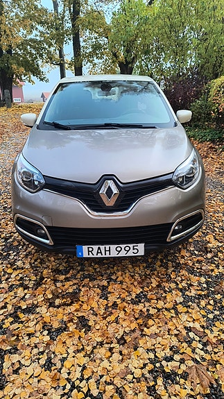 Renault Captur 4 of 26