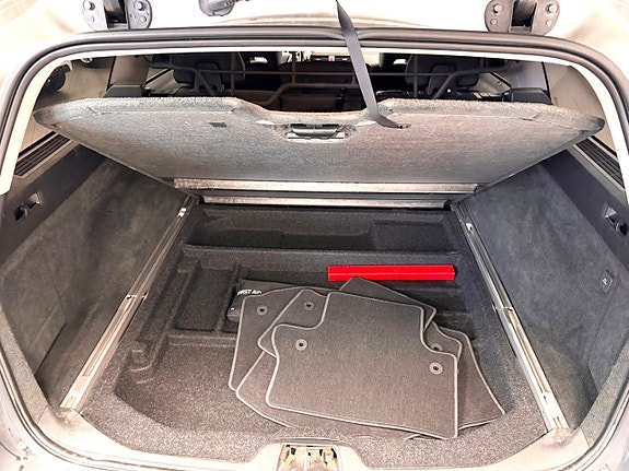 Volvo XC70 5 of 18