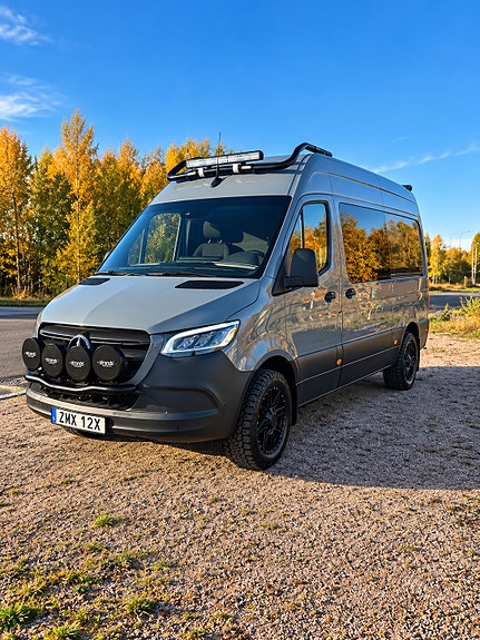 Mercedes-Benz Sprinter 319 3 of 12