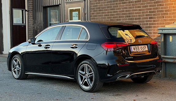 Mercedes-Benz A 250 e 3 of 21