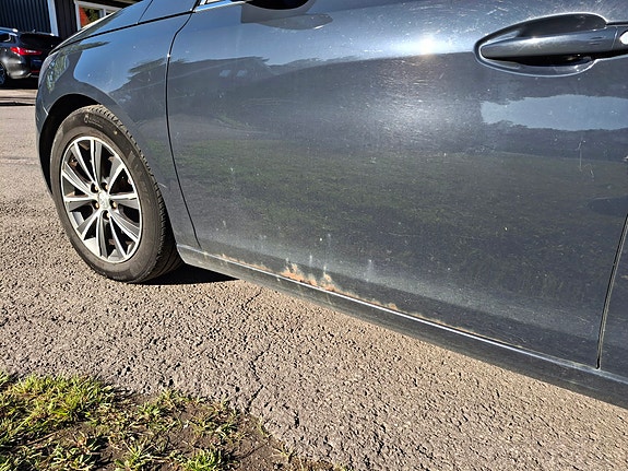 Peugeot 308 SW 9 of 10