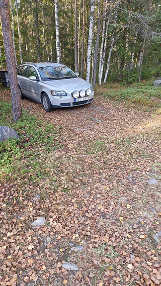Volvo V50 2 of 2