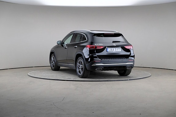 Mercedes-Benz GLA 250 e 2 of 24