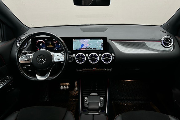 Mercedes-Benz GLA 250 e 6 of 24