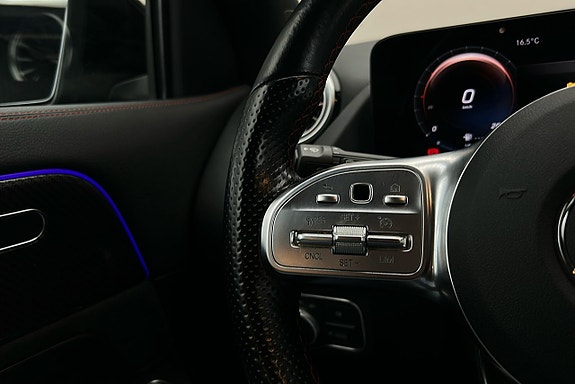 Mercedes-Benz GLA 250 e 23 of 24