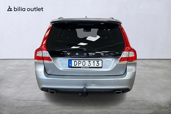 Volvo V70 4 of 29