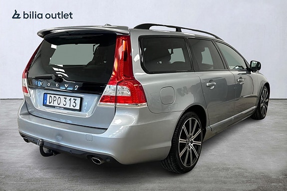 Volvo V70 17 of 29