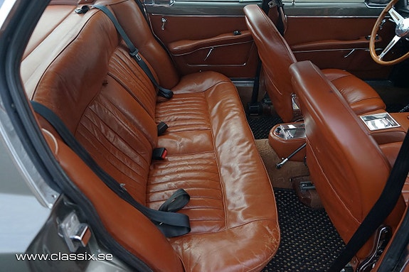 Maserati Quattroporte 7 of 23