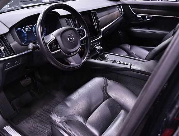 Volvo V90 Cross Country 15 of 19
