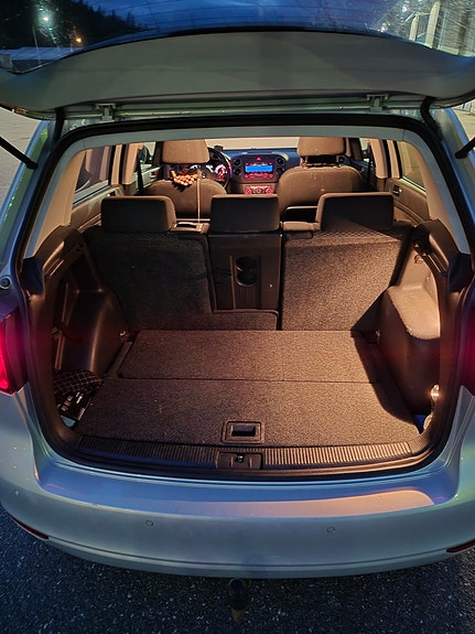 Volkswagen Golf Plus 4 of 9