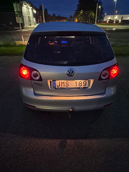 Volkswagen Golf Plus 8 of 9