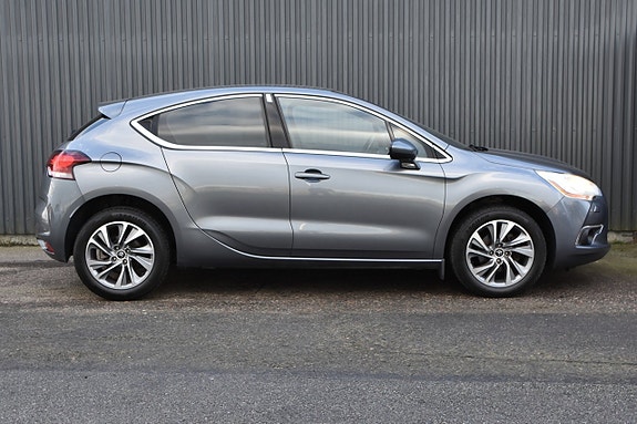 Citroen DS4 3 of 17