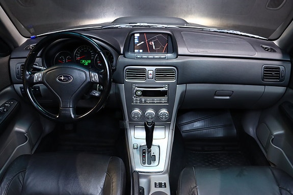 SUBARU FORESTER 2.5 230 ch 4WD 4x4 BVA - ATTELAGE - PANO - CUIR - GPS - 200700 KM