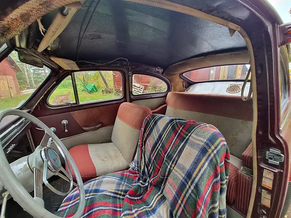 Volvo PV 8 of 8
