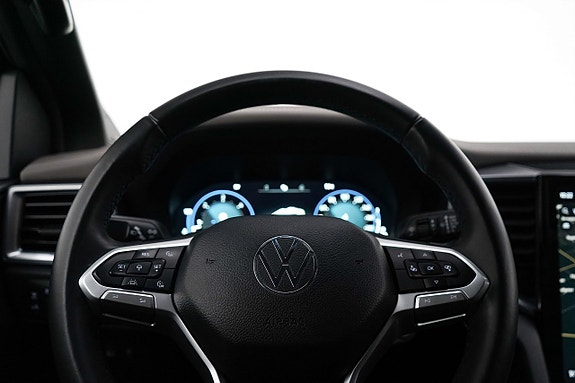 Volkswagen Amarok 12 of 30
