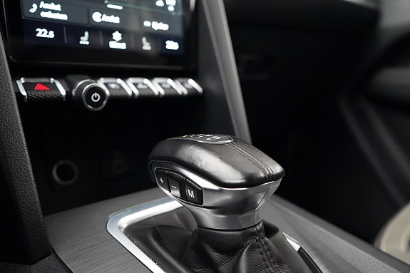 Volkswagen Amarok 19 of 30