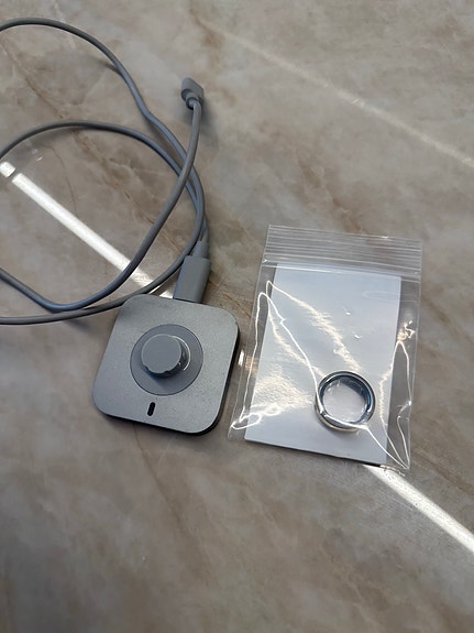 Product image 1 of 2