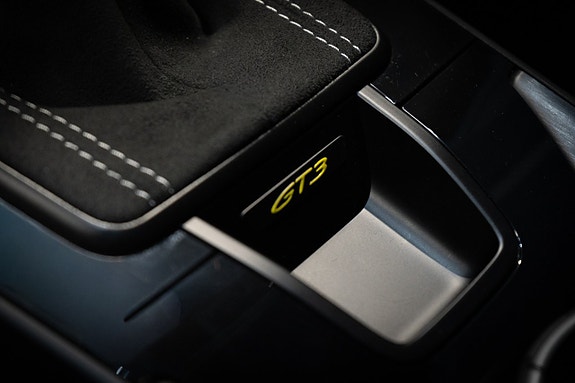 Porsche 911 GT3 23 of 25