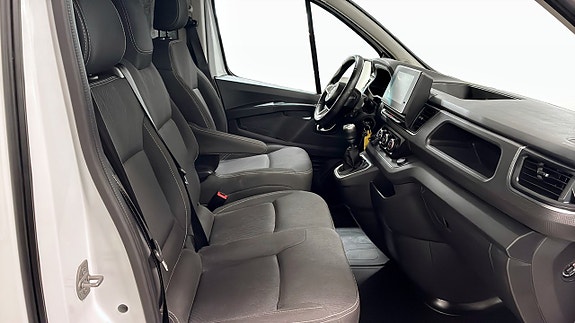 Nissan Primastar 3 of 9