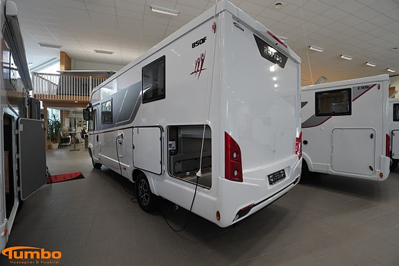 Rapido 850F 180hk Automat 4400kg 20 of 21