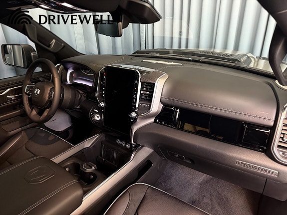 Dodge RAM 1500 10 of 30