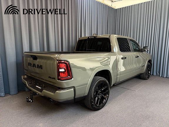 Dodge RAM 1500 3 of 30