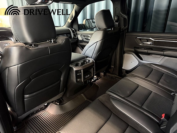 Dodge RAM 1500 9 of 30