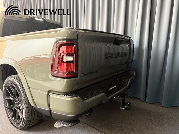 Dodge RAM 1500 24 of 30