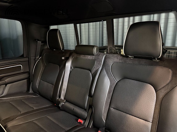Dodge RAM 1500 8 of 30