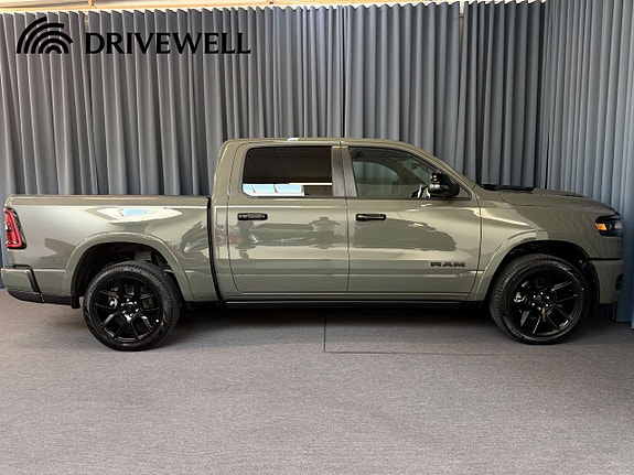 Dodge RAM 1500 4 of 30
