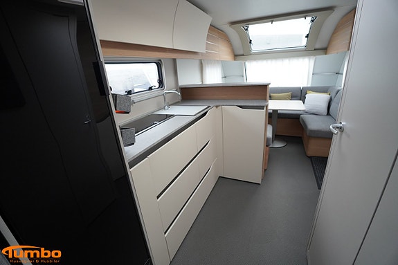 Adria ADORA 613 UL 8 of 20