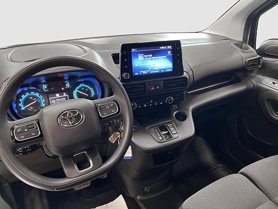 Toyota Proace 11 of 15