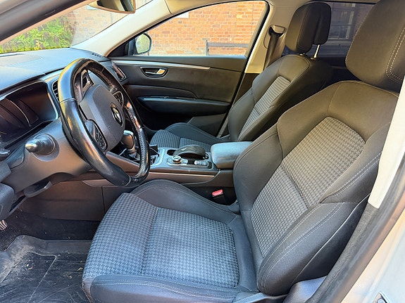 Renault Talisman 4 of 6