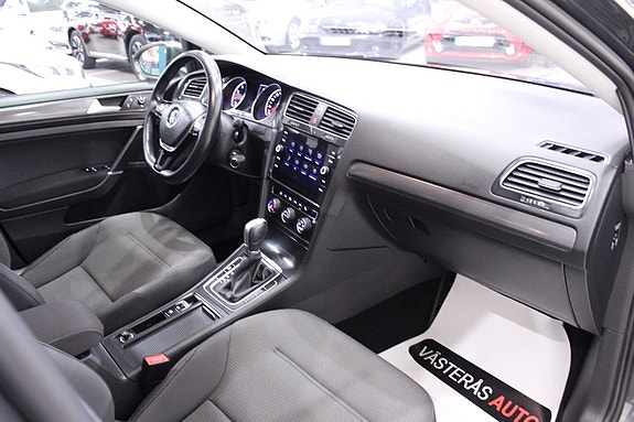 Volkswagen Golf I 14 of 26